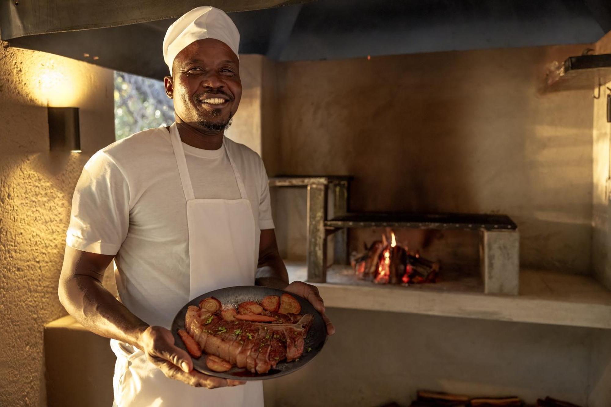 Chobe House Villa And Chalets Kasane Exterior foto